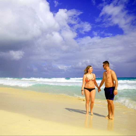 Meet Your Posher ๐ ๐ ๐ - Picture 8 of 9